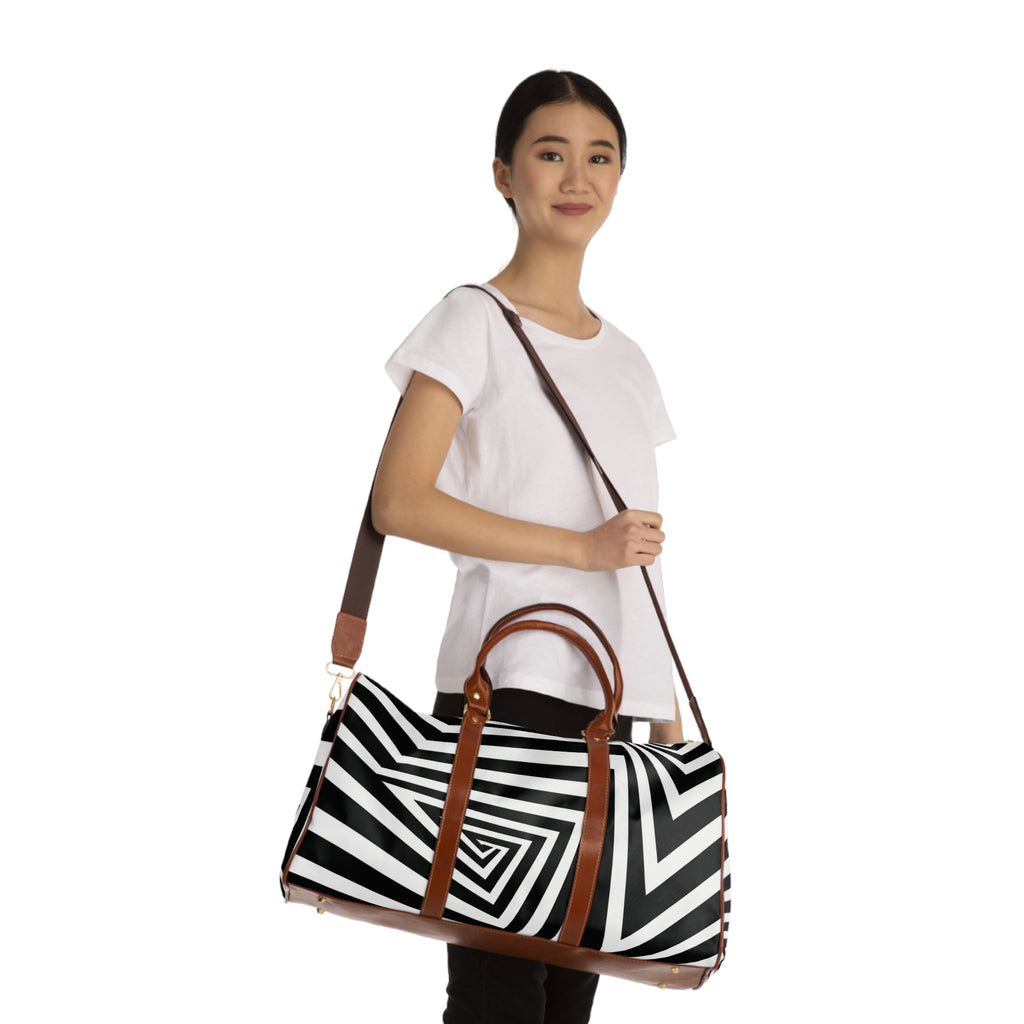 Black and White Optical Illusion Waterproof Travel Bag